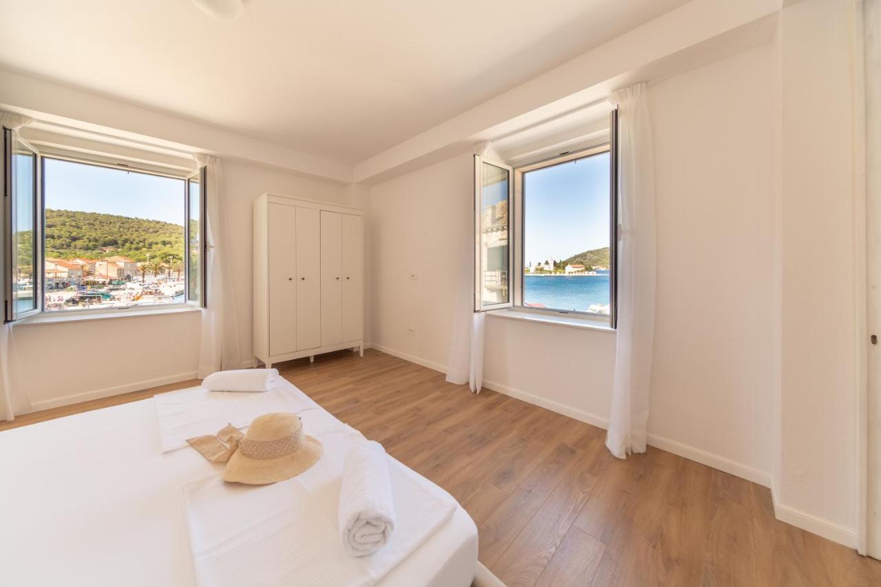 Central Seaside Residence Вис Экстерьер фото