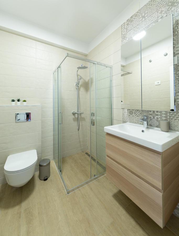 Central Seaside Residence Вис Экстерьер фото